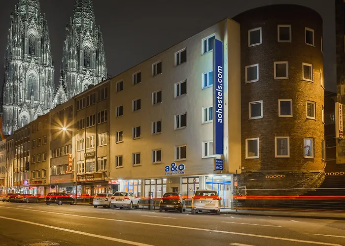 A&O Koeln Dom Hotel